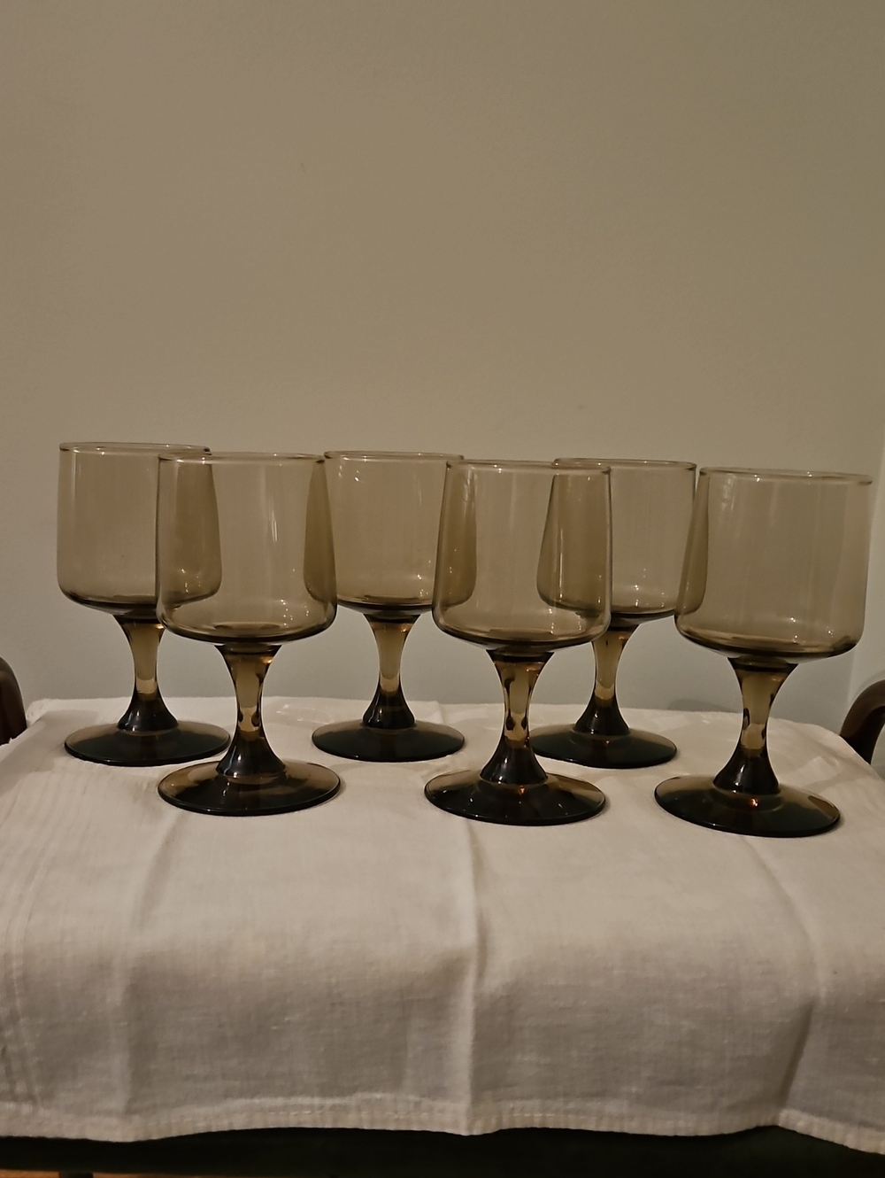 Set of 6 Smoky Brown Stemmed Wine Glasses